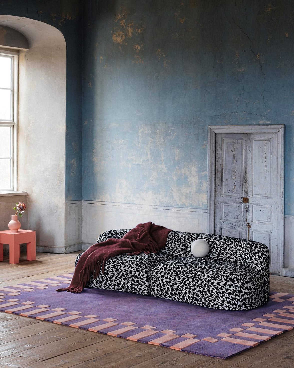 Teklan Frame Wool Rug Cobalt Salmon