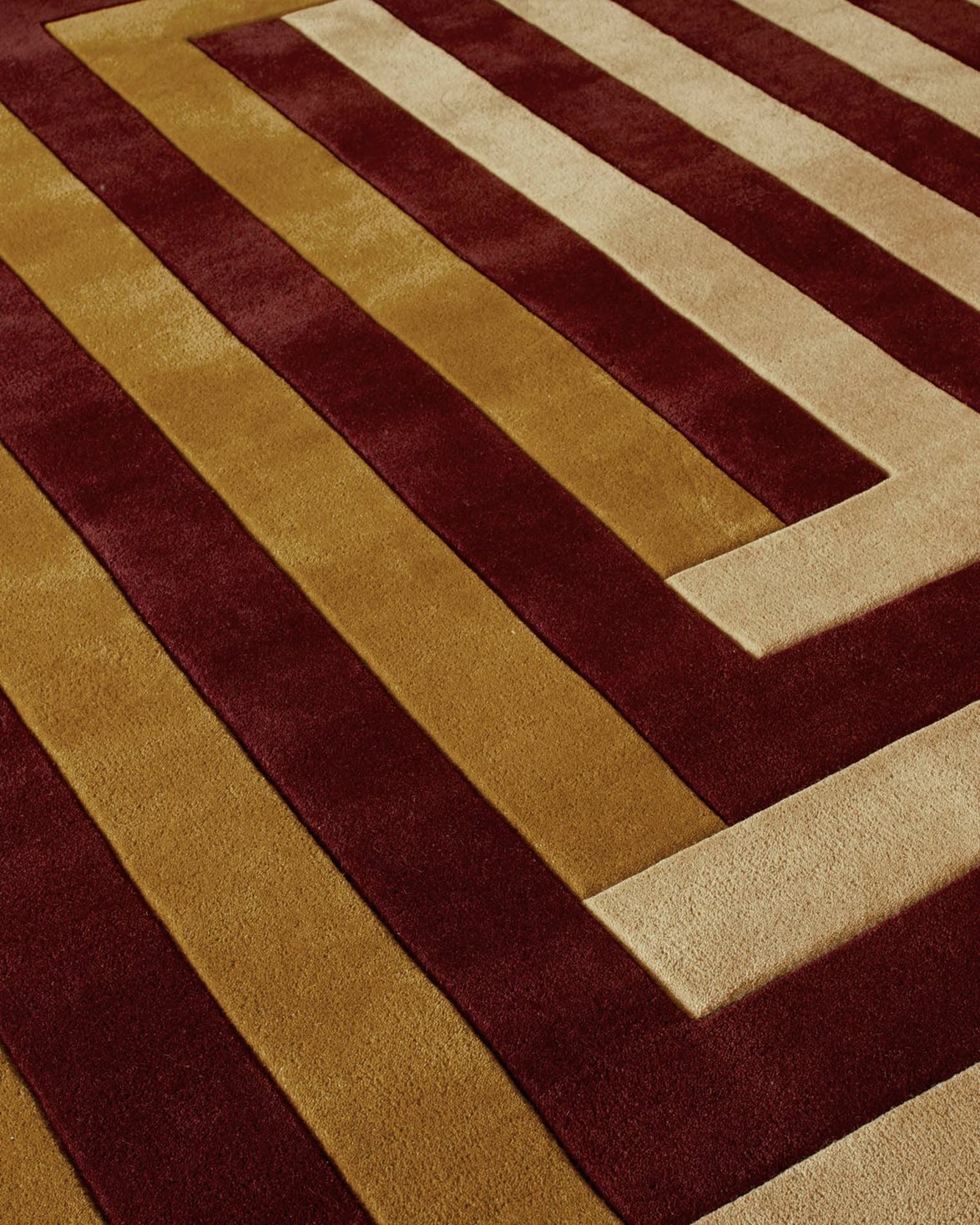 Teklan Labyrinth Rug Mulberry Sand