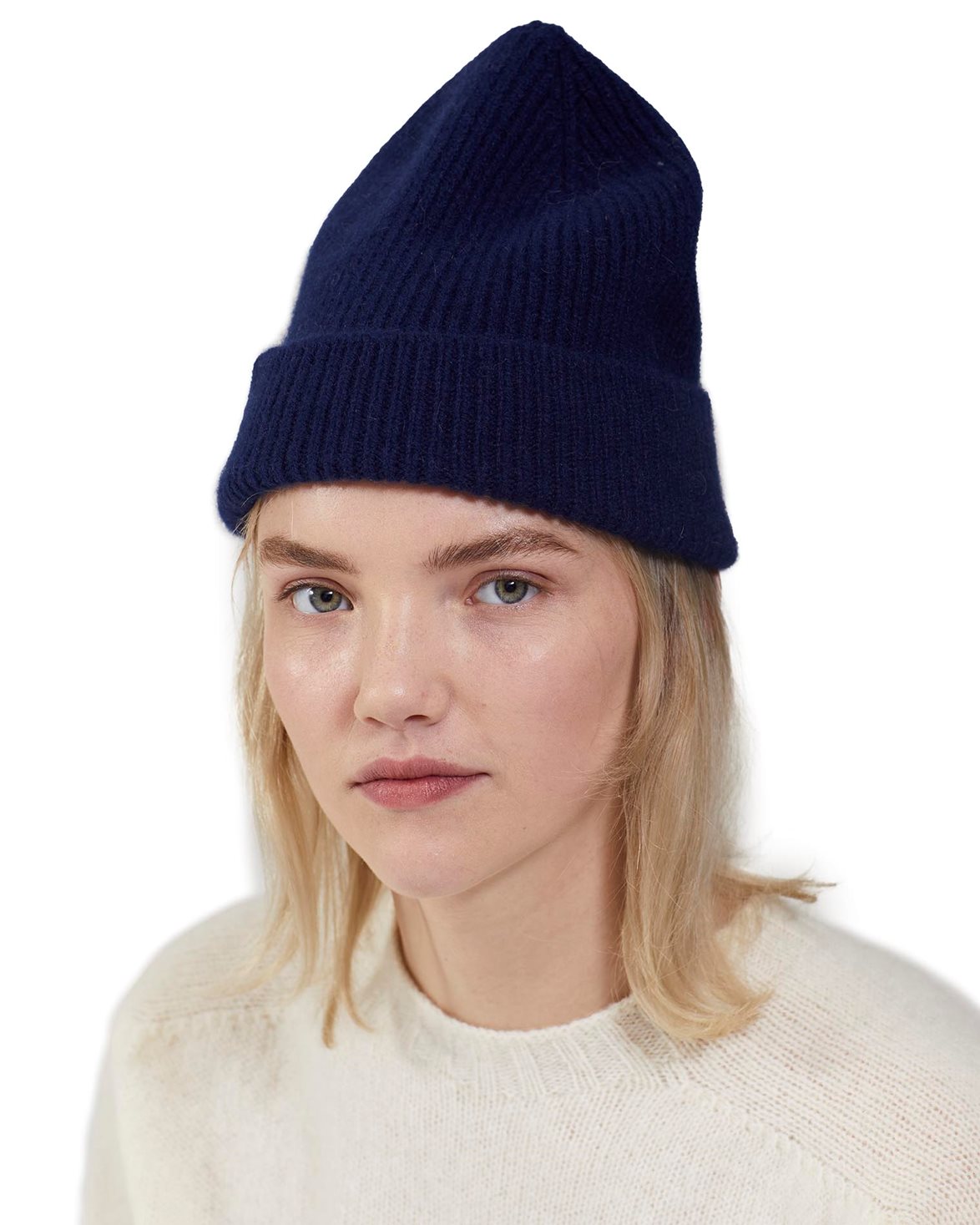 Lambswool/Caregora Beanie Midnight