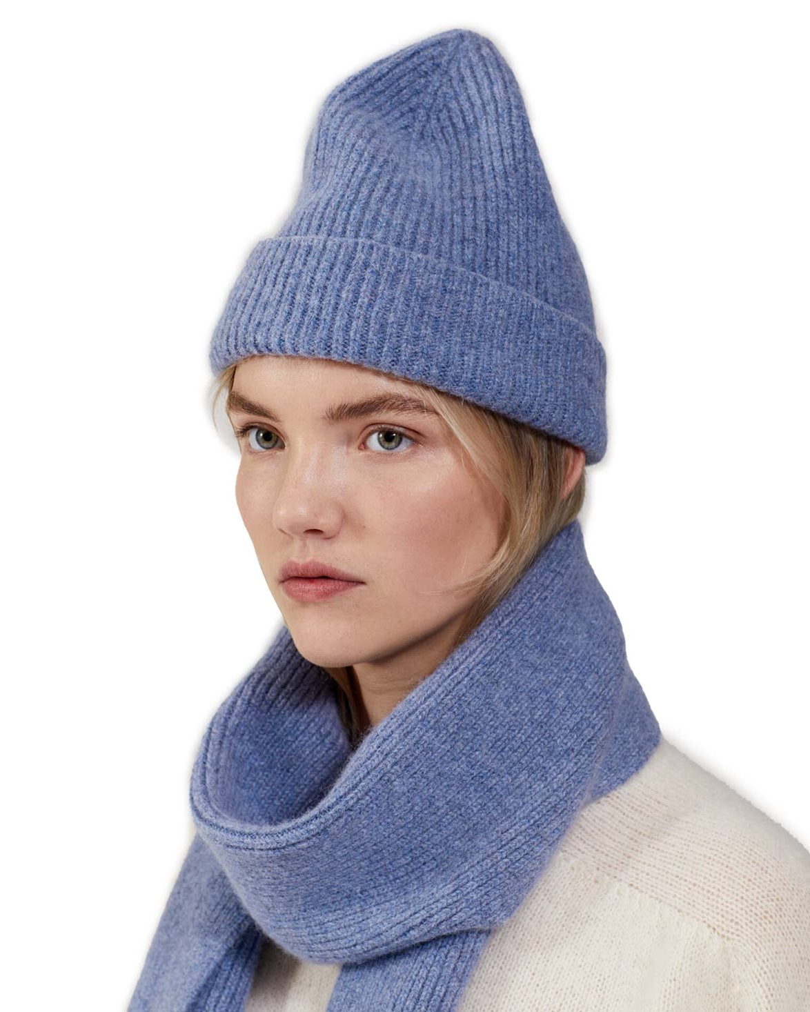 Lambswool/Caregora Beanie Washed Denim