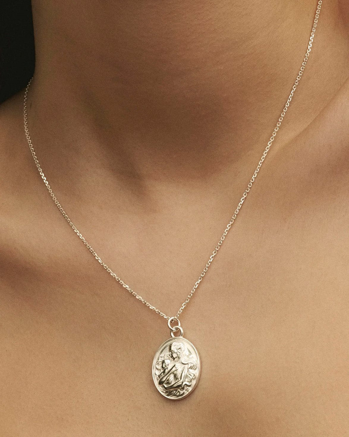 Al'umuma Necklace Silver