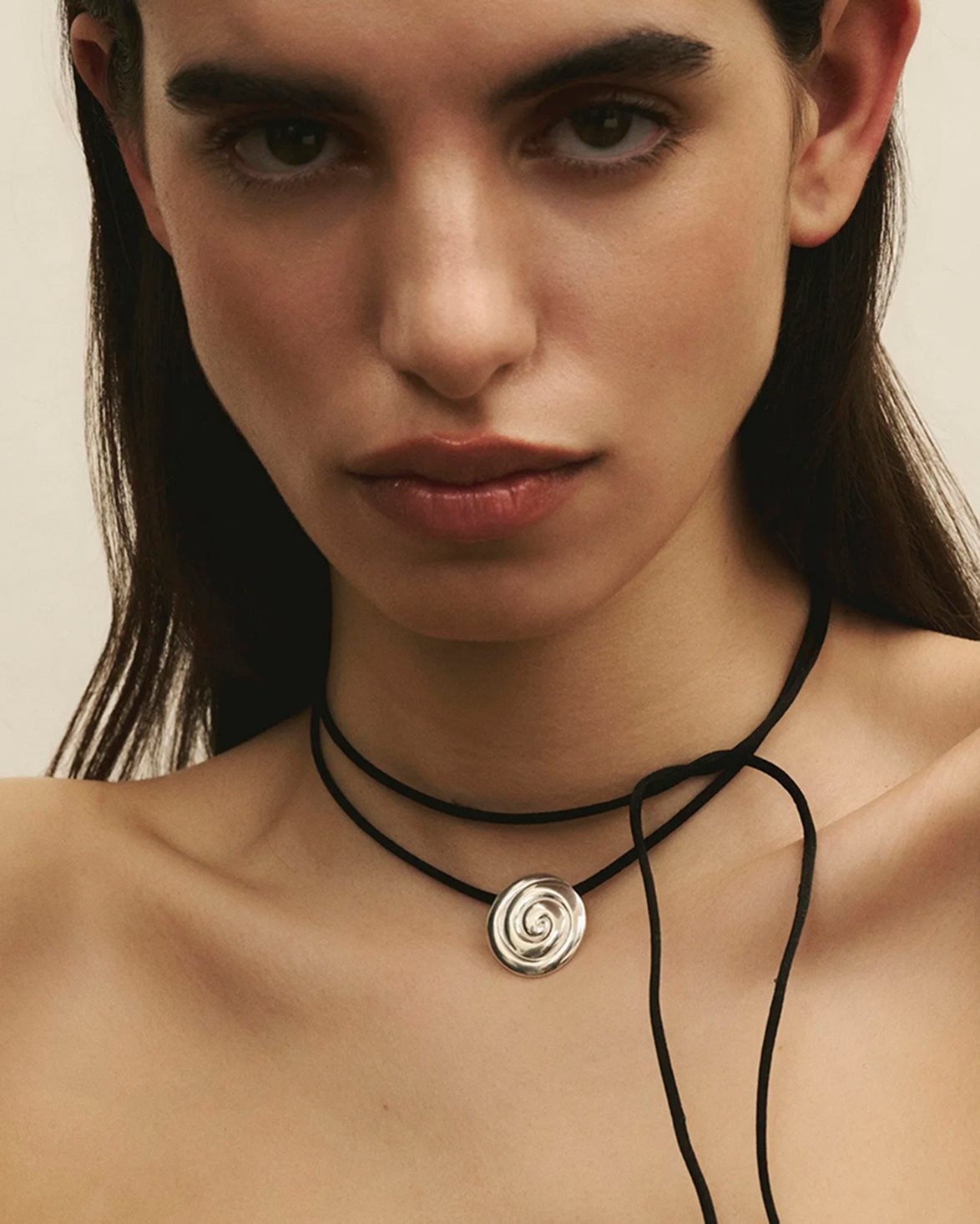 Uzu Mid Necklace Silver