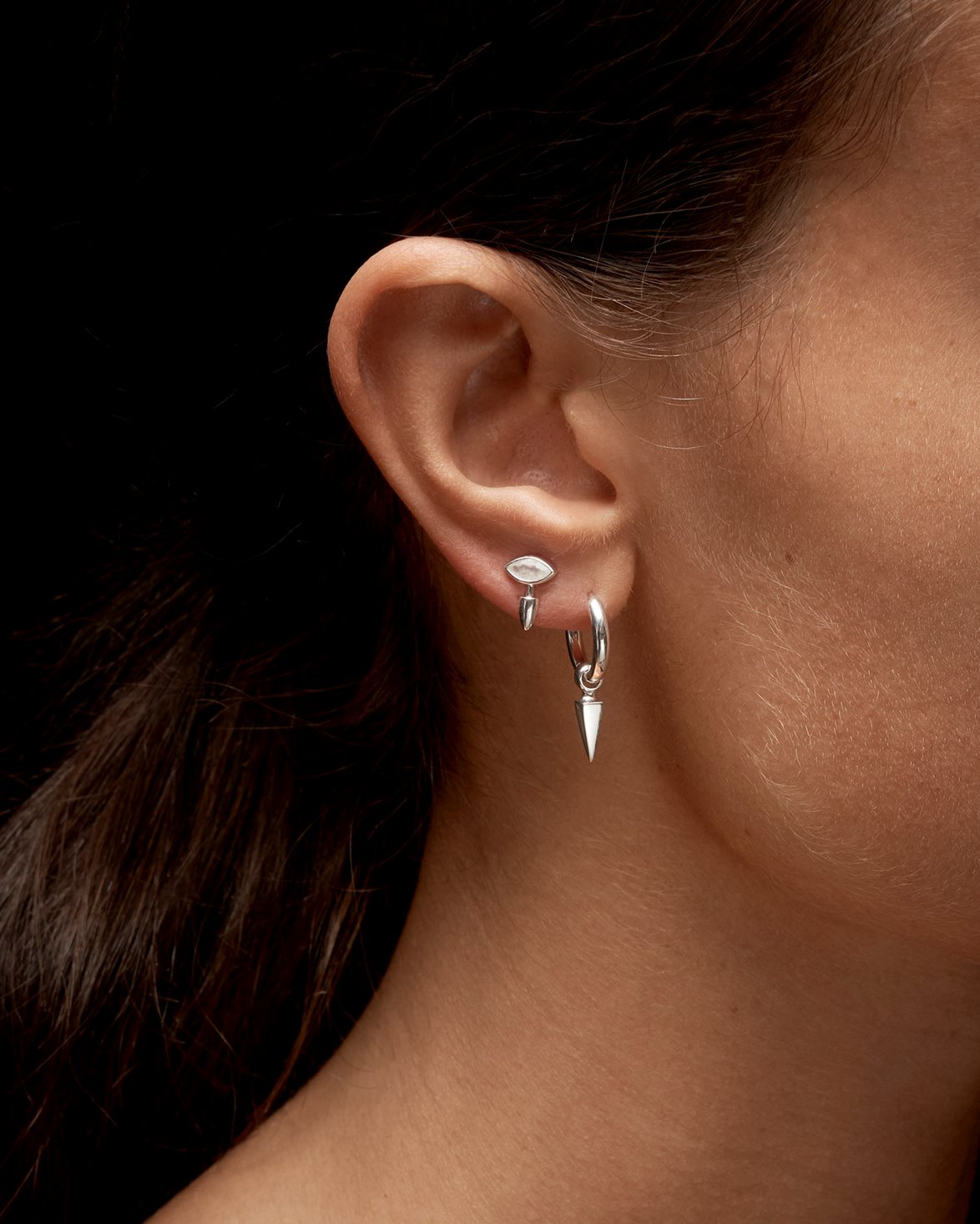 Tiny Poison Arrow Earring Silver