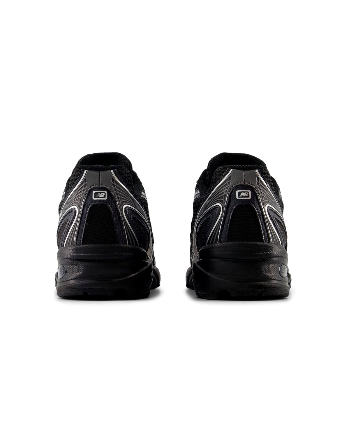 740 Black