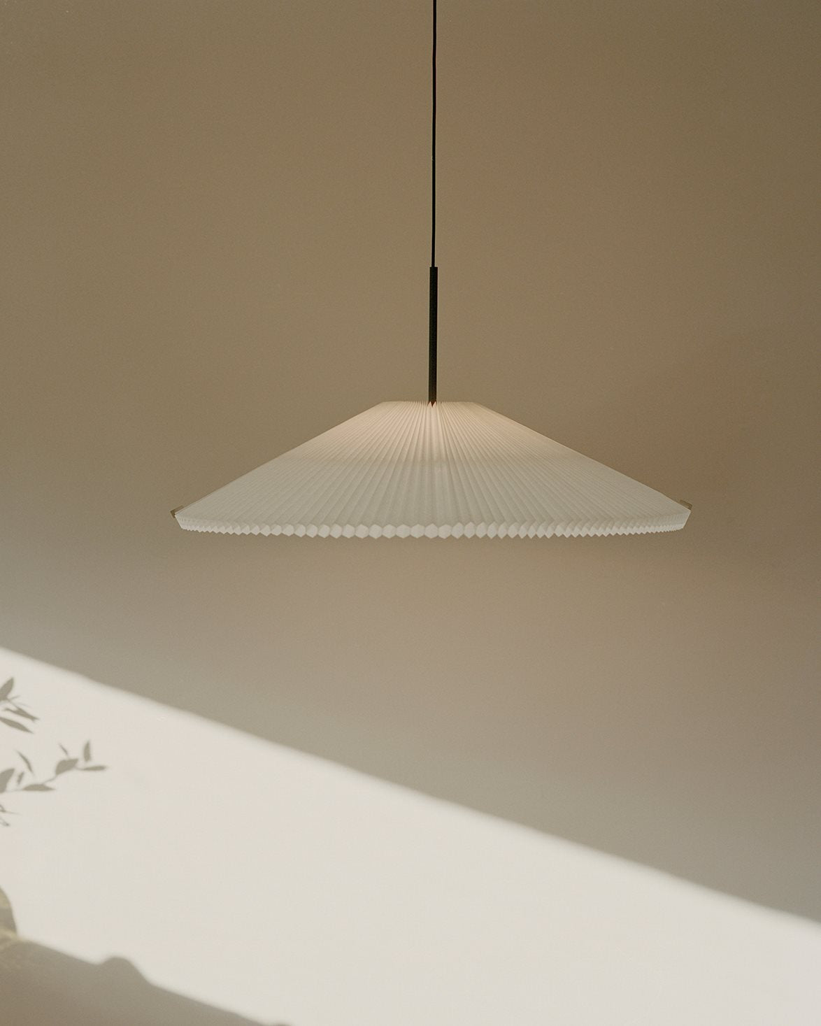 Nebra Pendant Small White