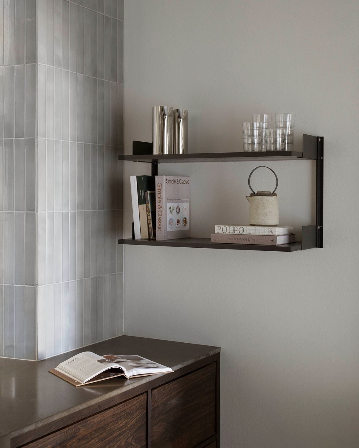 Wall Shelf 450