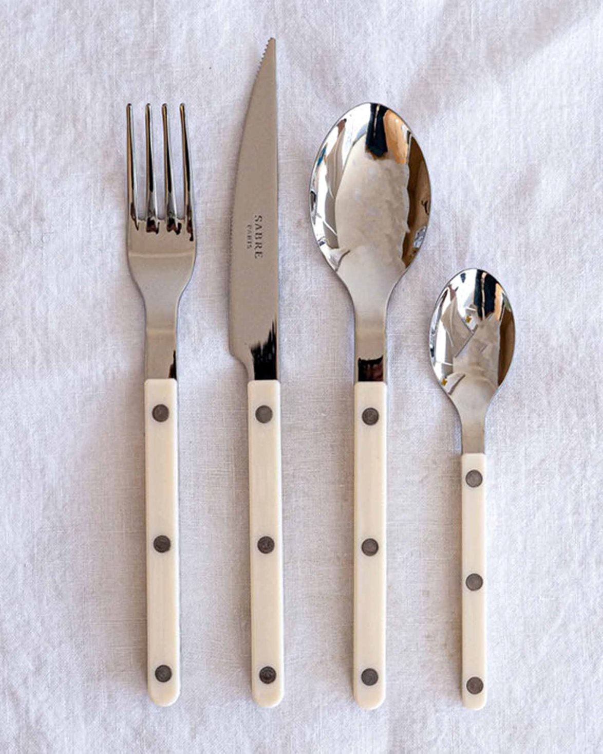 Bistro Dinner Knife Ivory