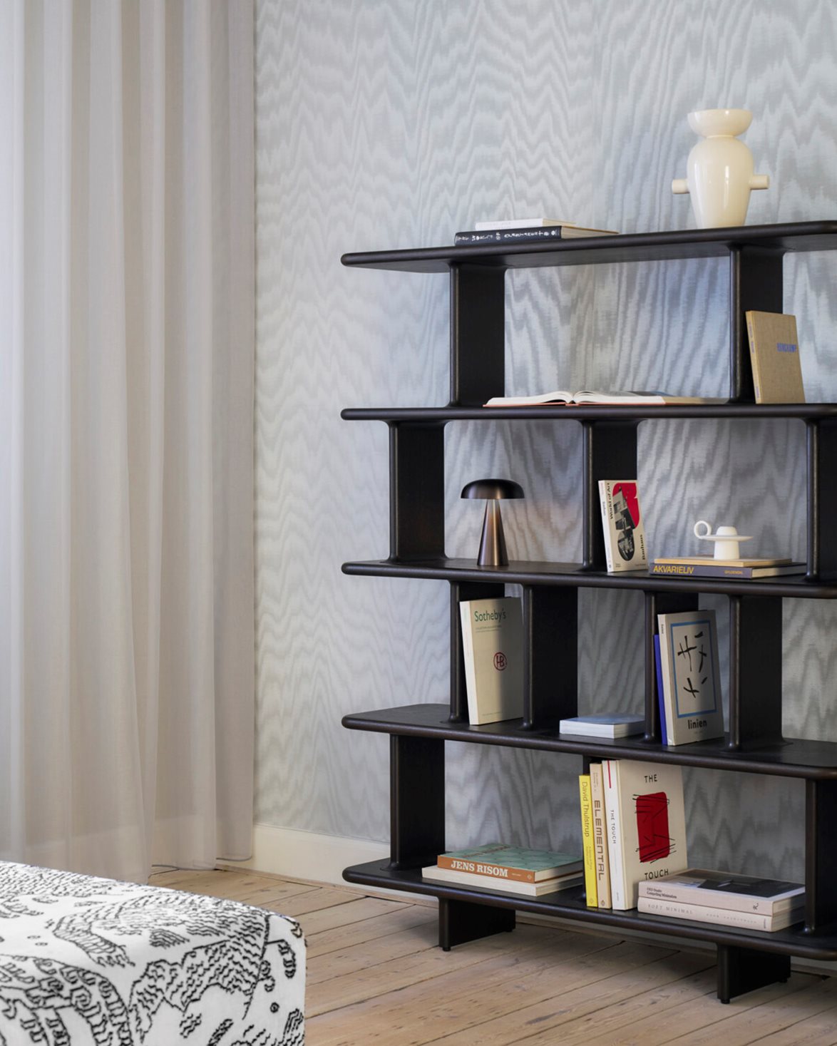 Archivo Shelving Jh45 Dark Stained Oak