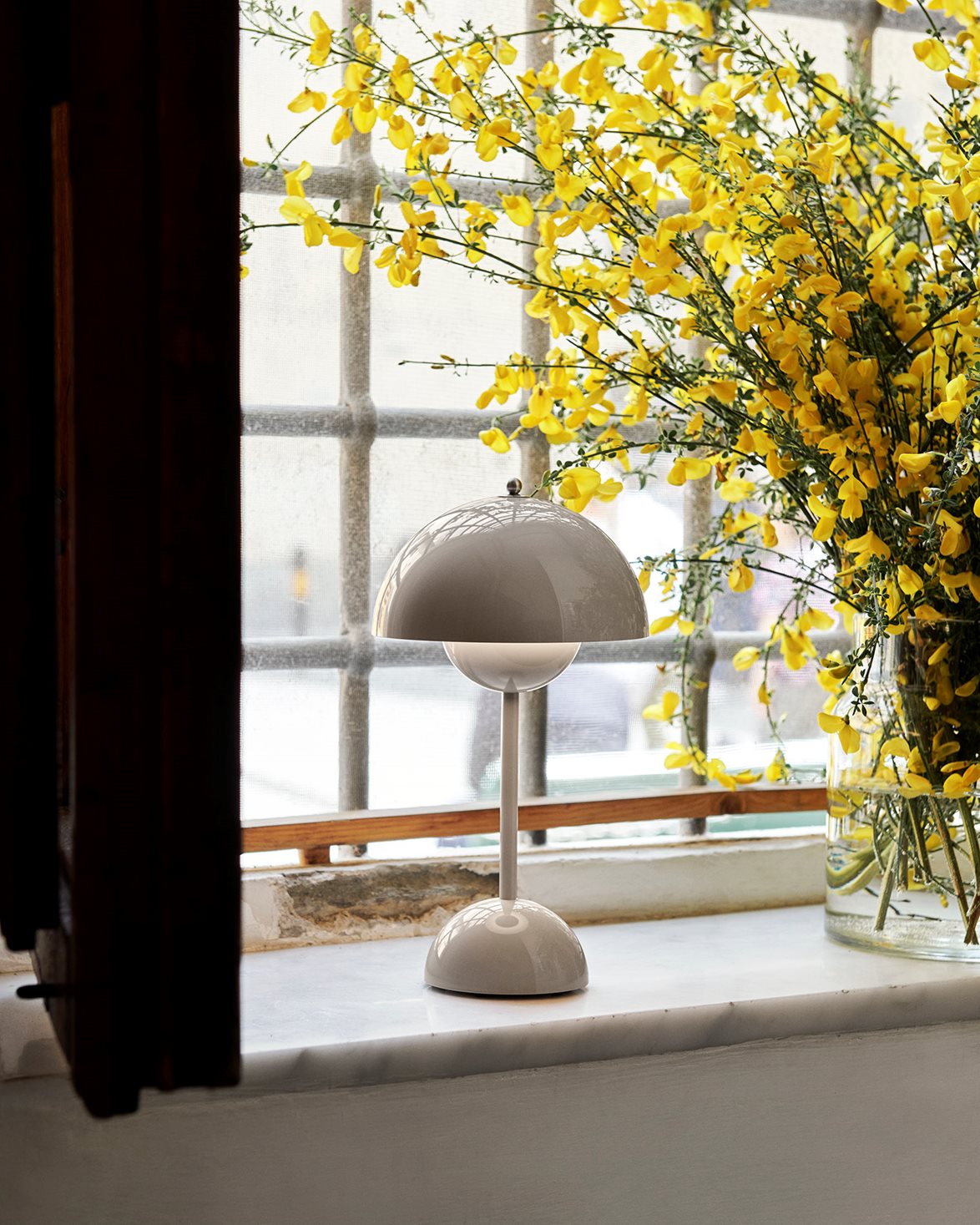 Flowerpot Portable Lamp VP9 Grey Beige