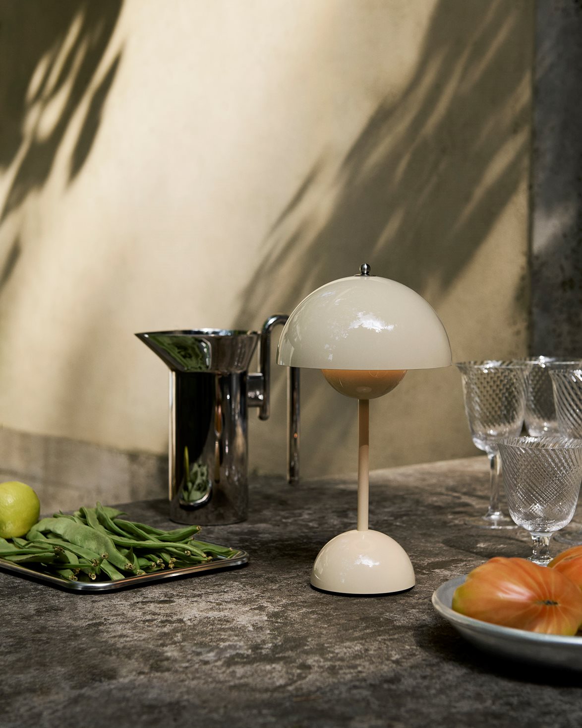 Flowerpot Portable Lamp VP9 Ivory